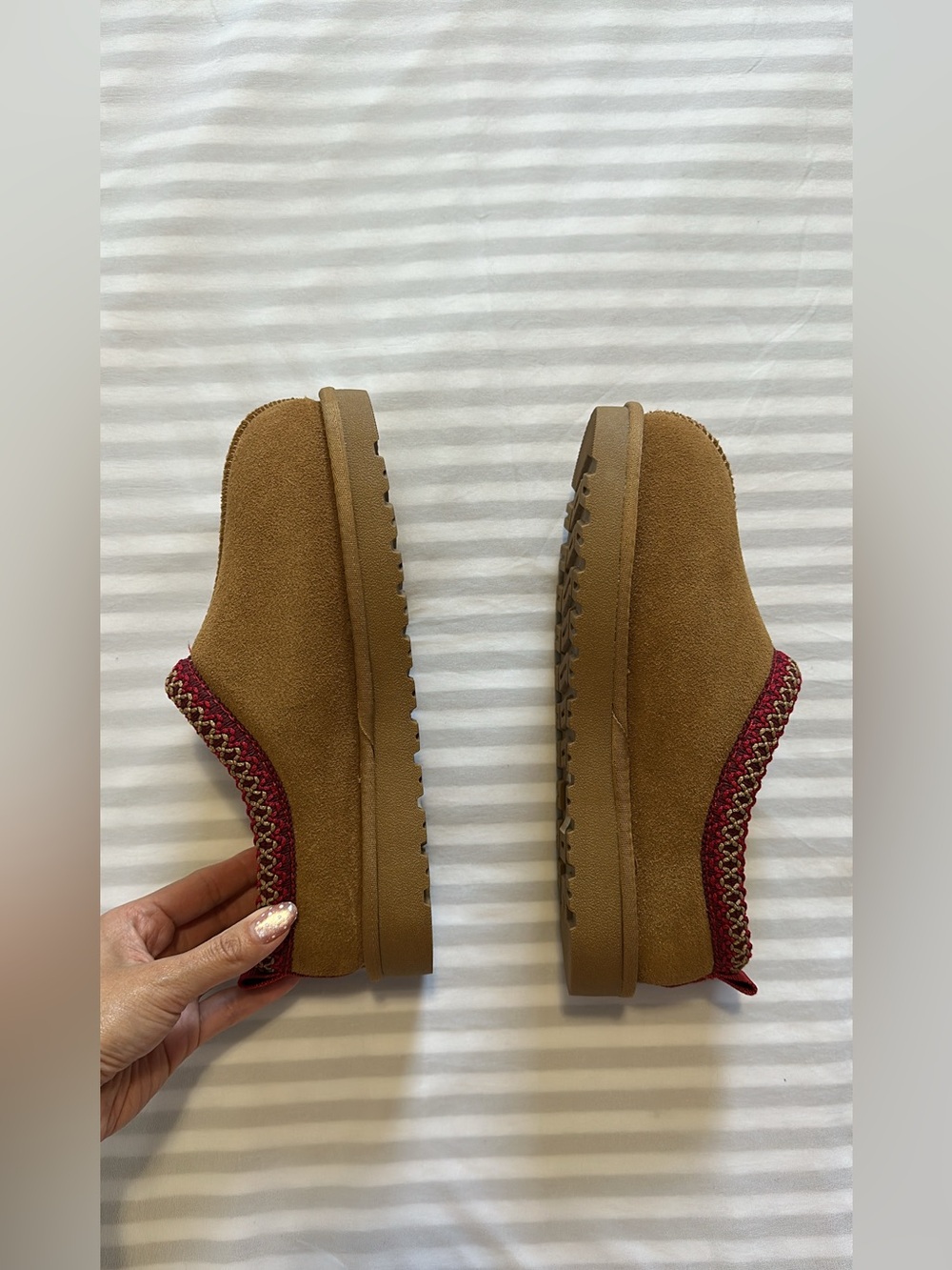 Suede Clogs - Picture 2 of 6